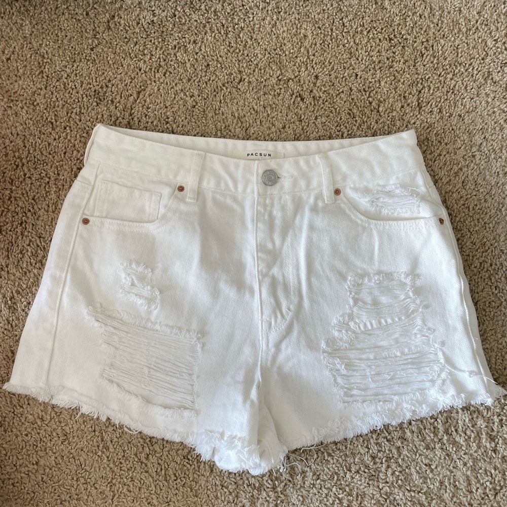 Pacsun white jean shorts size 27